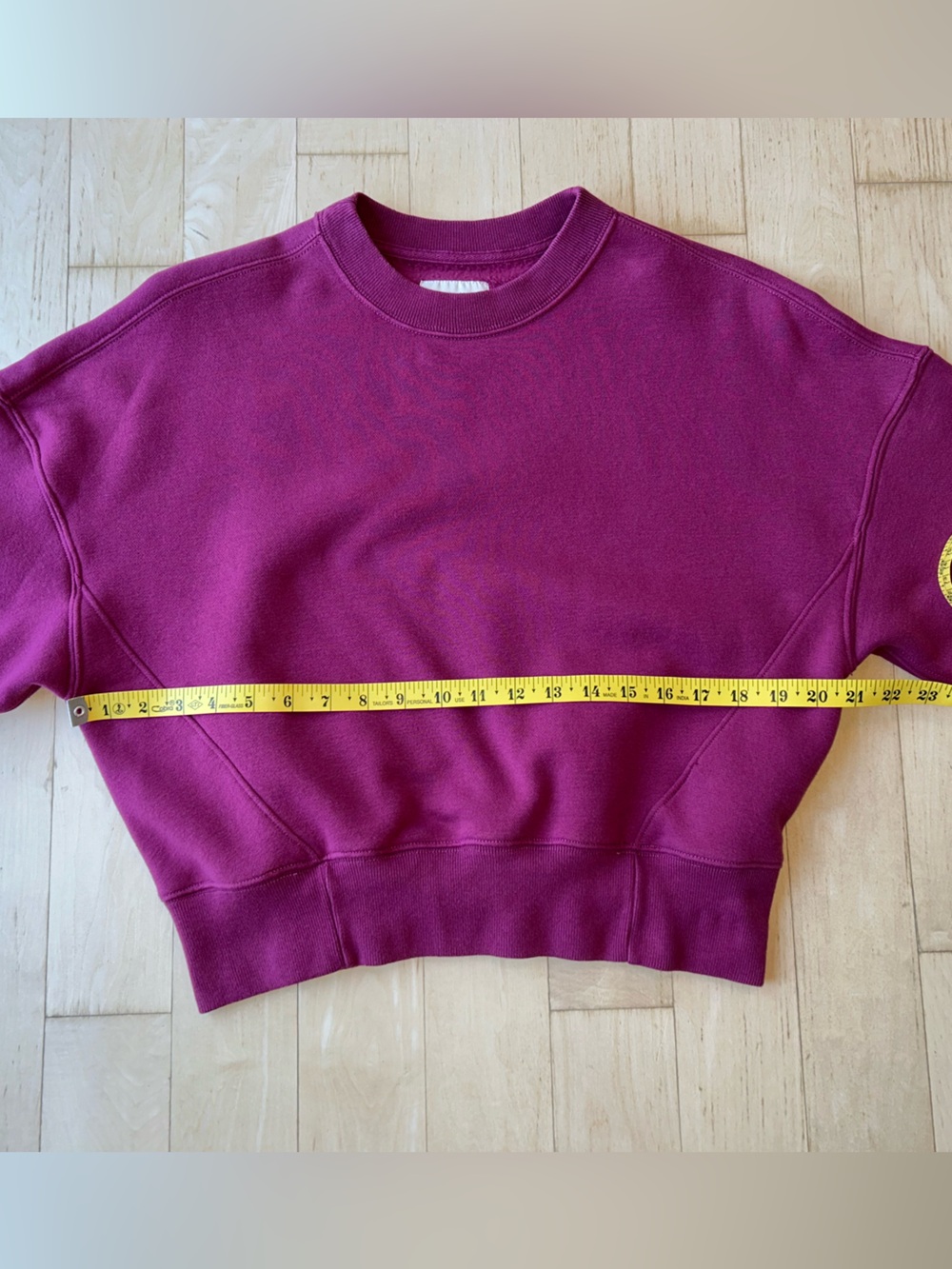 Abercrombie & Fitch “Soft AF Collection” Cropped Sweatshirt in Burgundy Size XS - Picture 16 of 16